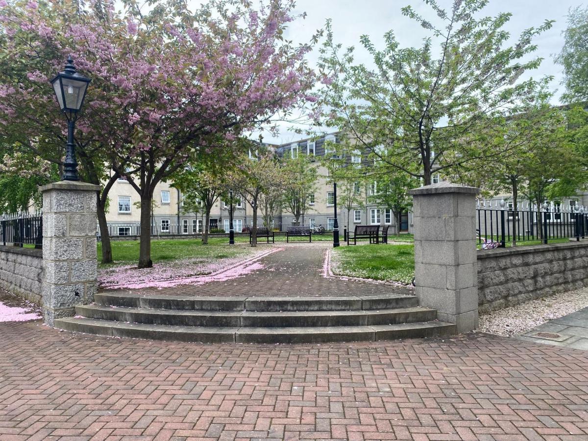Ground Floor Central 1 Bed With Parking Aberdeen Esterno foto